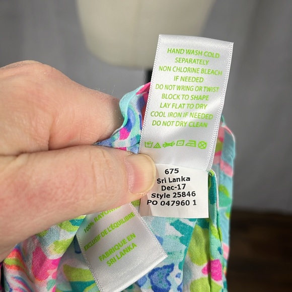 Lilly Pulitzer Sain Off The Shoulder Top in Catch the Wave. - Picture 10 of 10